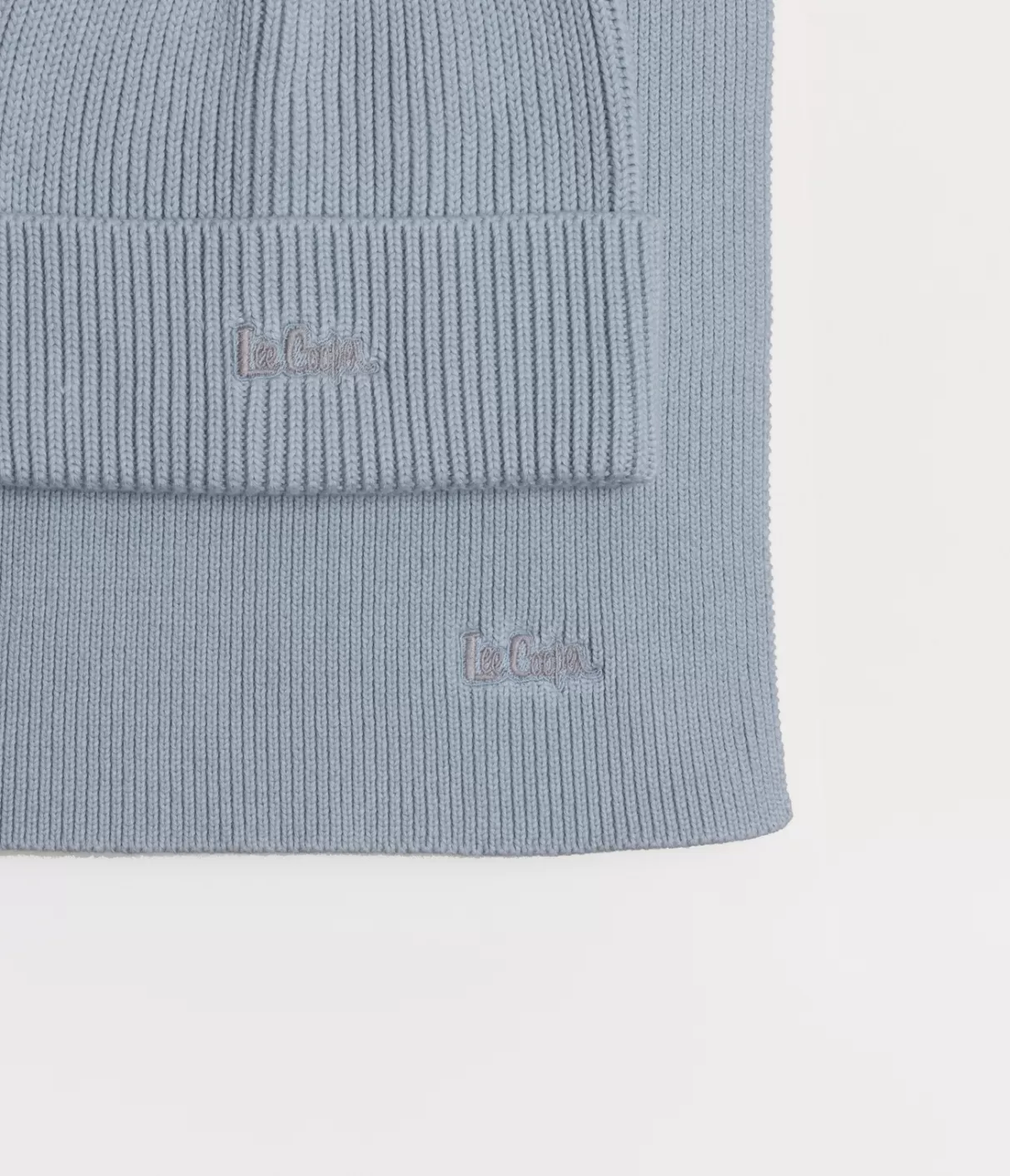 Komplet z kaszmirem czapka zimowa damska i szalik 9011 LIGHT BLUE-Lee Cooper Shop