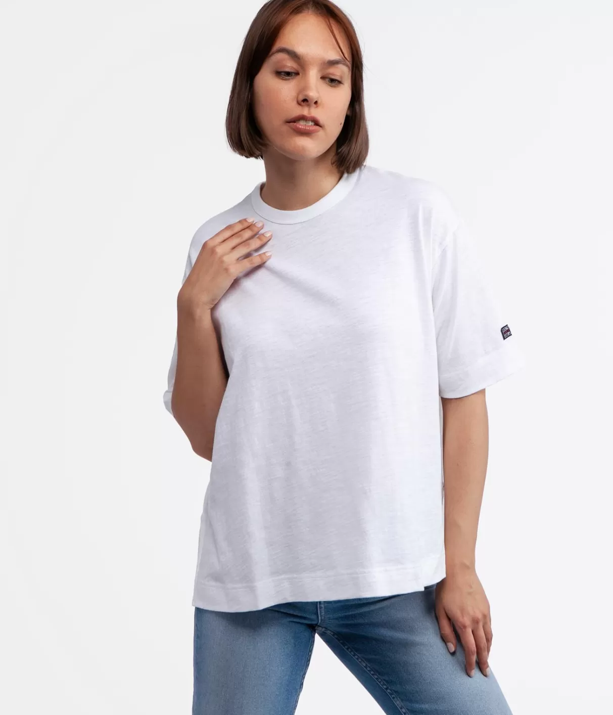 T-shirt oversize z lnem OMENA 8515 WHITE-Lee Cooper Shop
