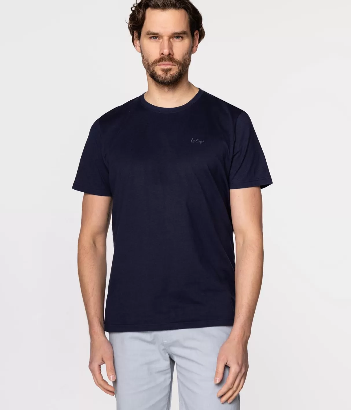 T-shirt z małym haftowanym logo OBUTCH 0875 NAVY BLAZER-Lee Cooper Shop