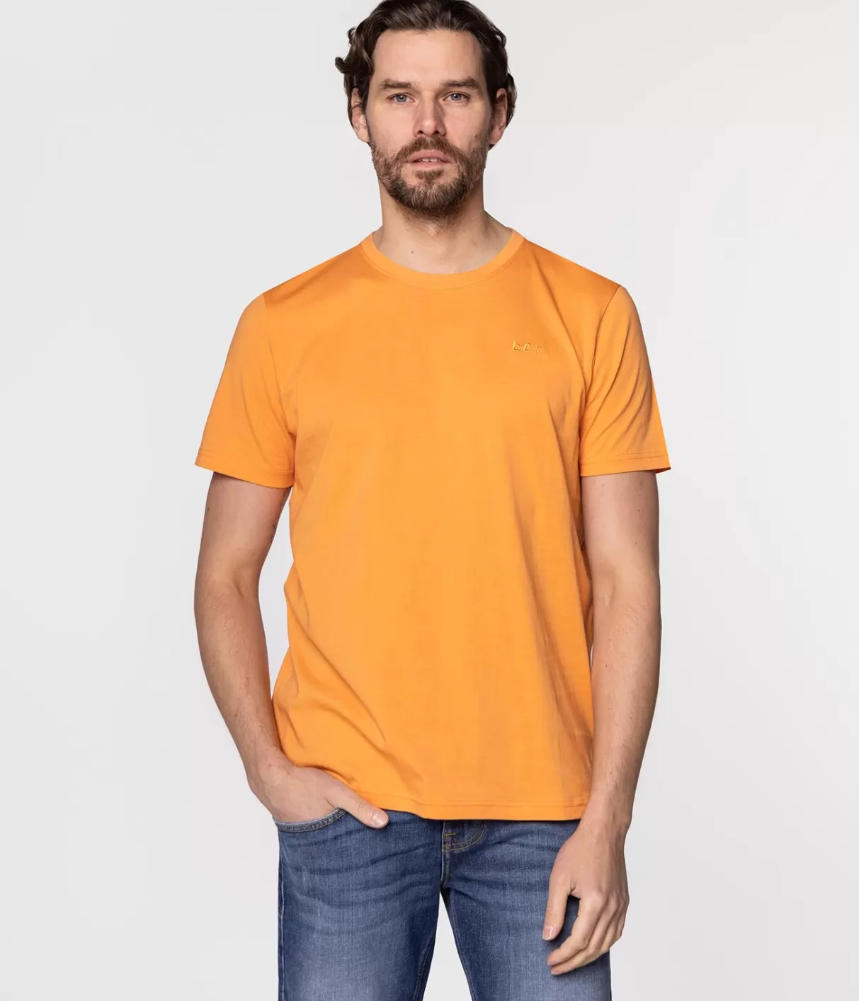 T-shirt z małym haftowanym logo OBUTCH 0875 TANGERINE-Lee Cooper Flash Sale