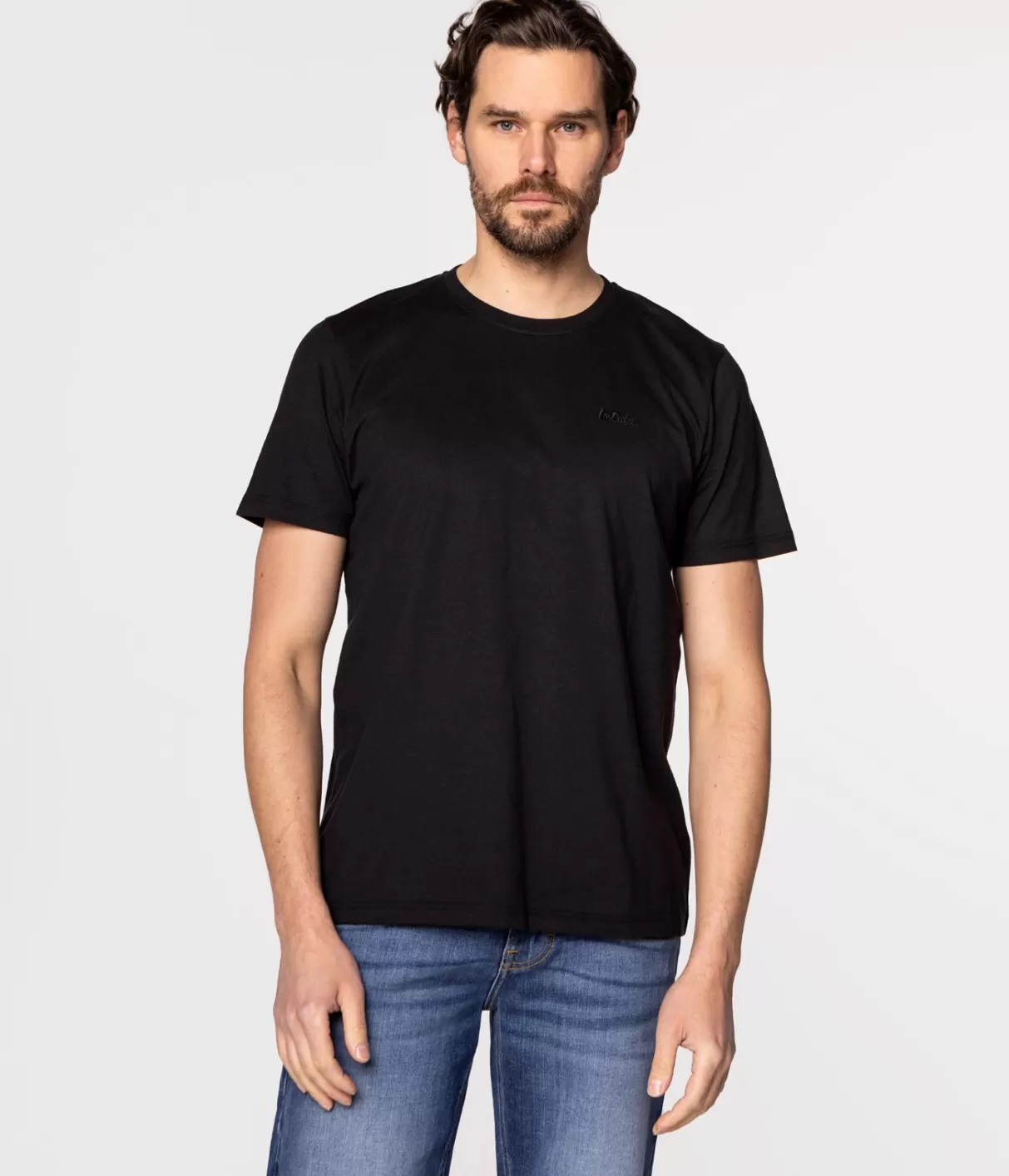 T-shirt z małym haftowanym logo OBUTCH 0875 BLACK-Lee Cooper Clearance